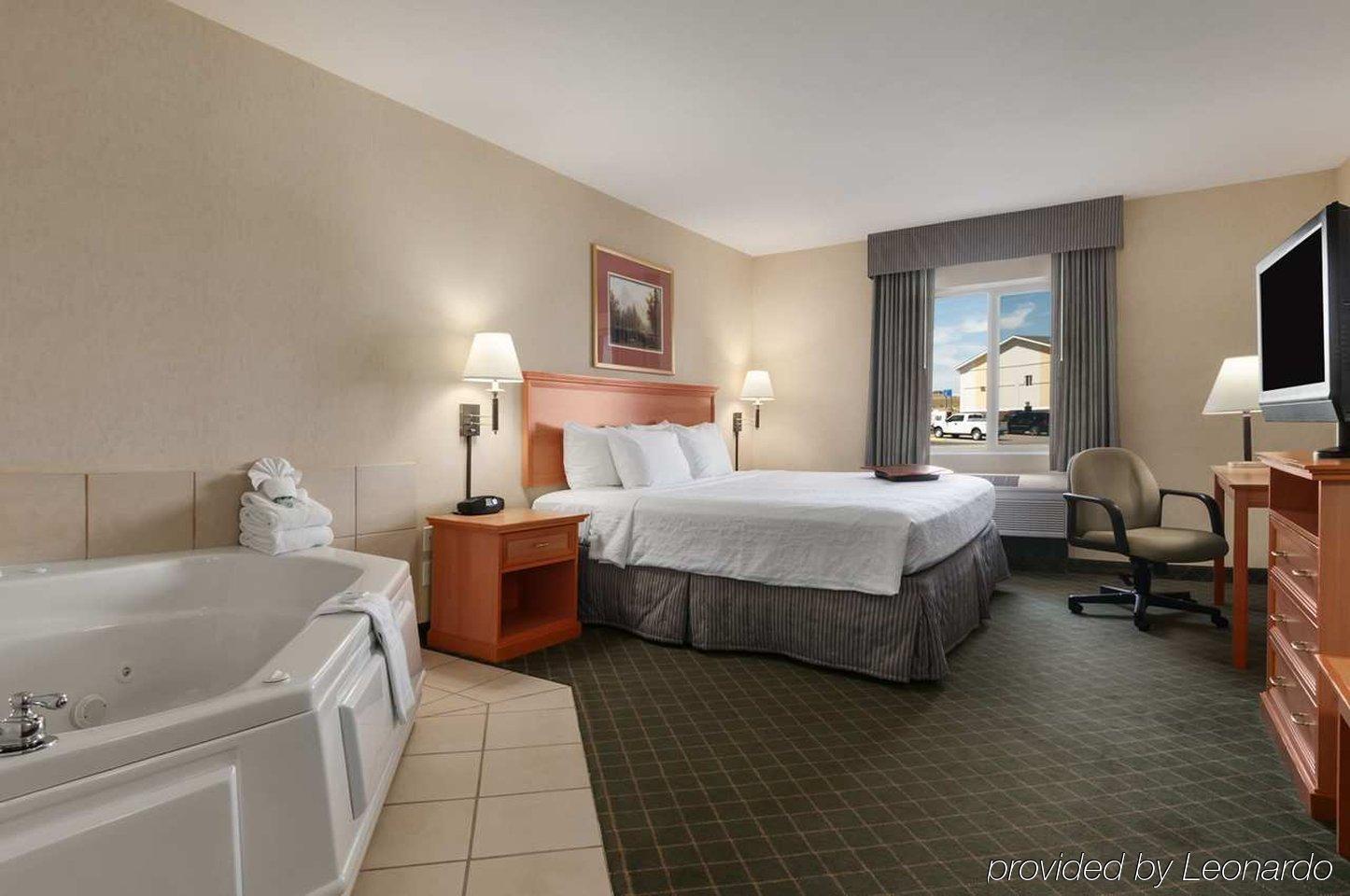 Hampton Inn Джіллетт Номер фото